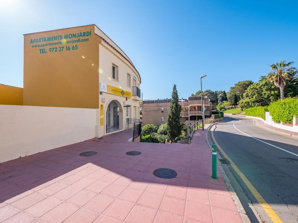 Apartaments Ar Enjoy Monjardi Lloret de Mar Exterior foto