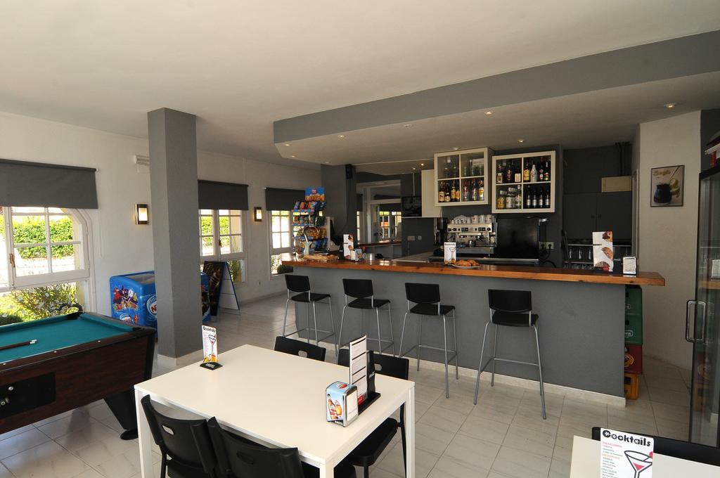 Apartaments Ar Enjoy Monjardi Lloret de Mar Exterior foto